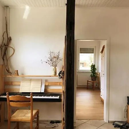 Apartment Rustikale Mit Kamin *